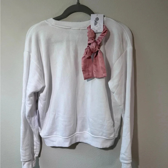 NWT Pink Bow Sweatshirt with Scrunchie/Bow - Picture 5 of 5